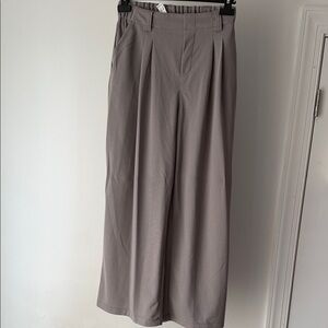 NWOT Medium HALARA Waffle Knit Wide Leg Trousers Gray